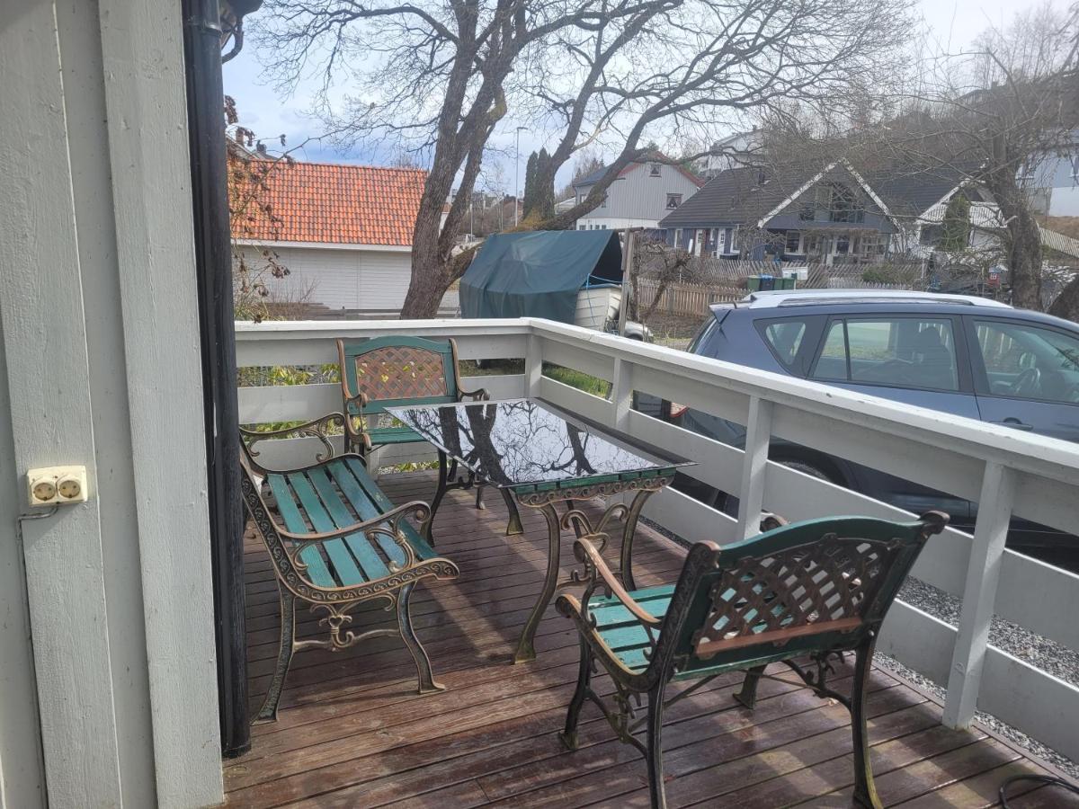 Hus Ved Lillestrom Byヴィラ エクステリア 写真